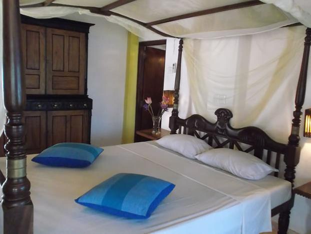 Oriental Rest Hotel ฮิกคาดูวา ภายนอก รูปภาพ