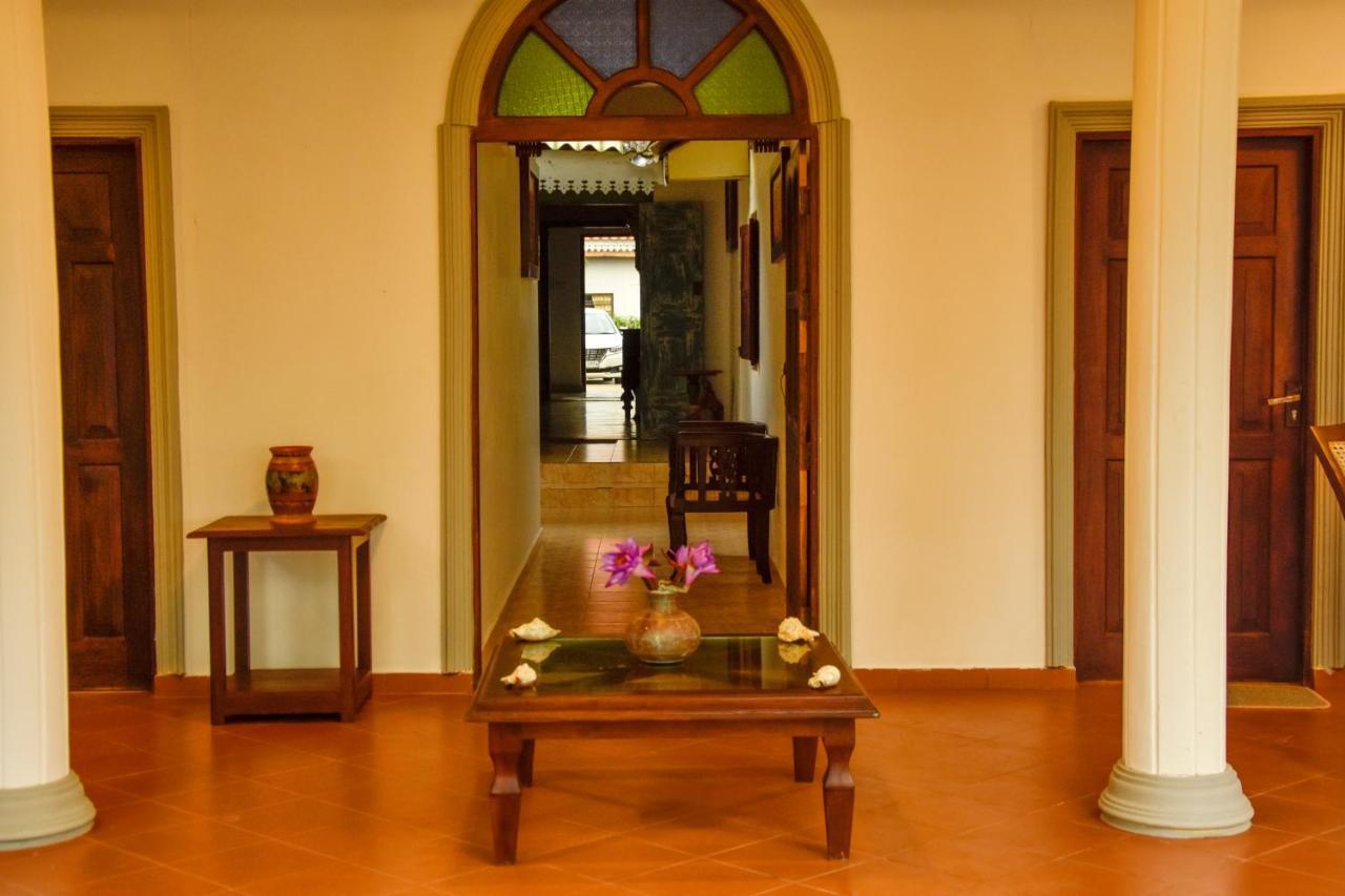 Oriental Rest Hotel ฮิกคาดูวา ภายนอก รูปภาพ